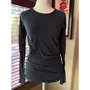 Speedlight Glow Sparkle Top Black Metallic Long Sleeve Ruched Athleta Women Sz S